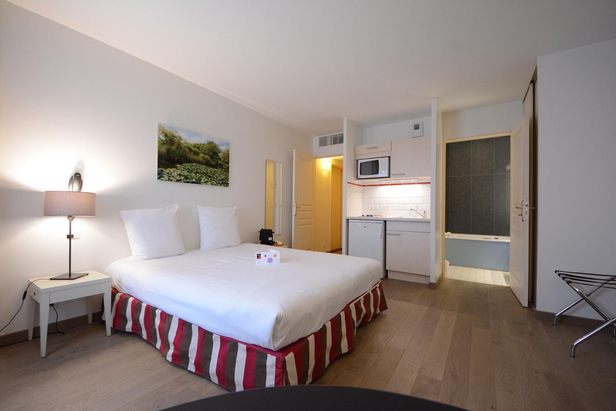 Hotel Cerise Chatou Exteriér fotografie