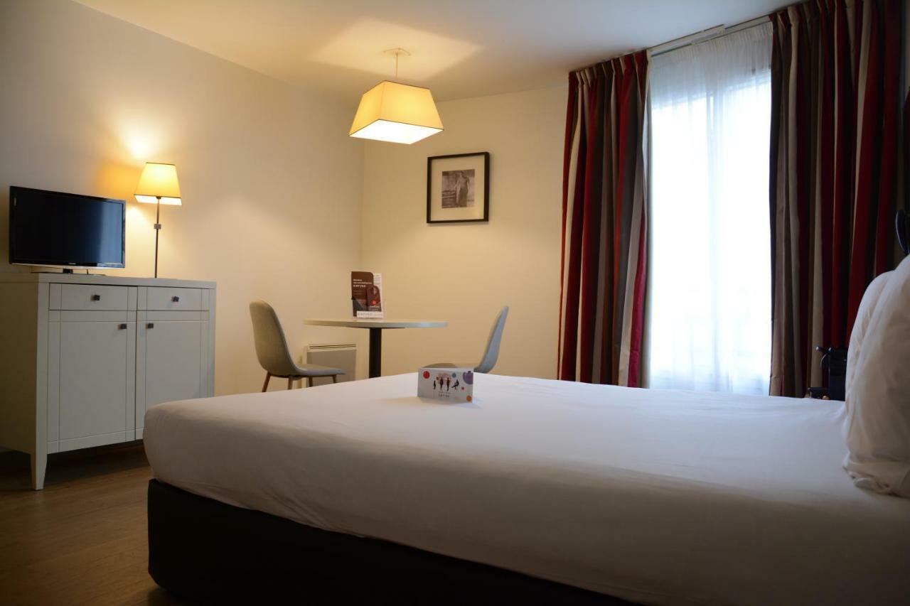 Hotel Cerise Chatou Exteriér fotografie