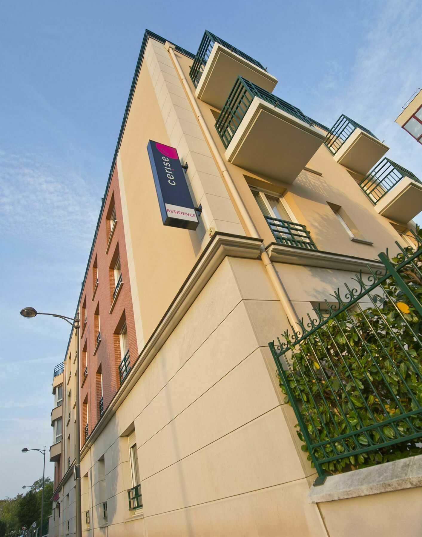 Hotel Cerise Chatou Exteriér fotografie