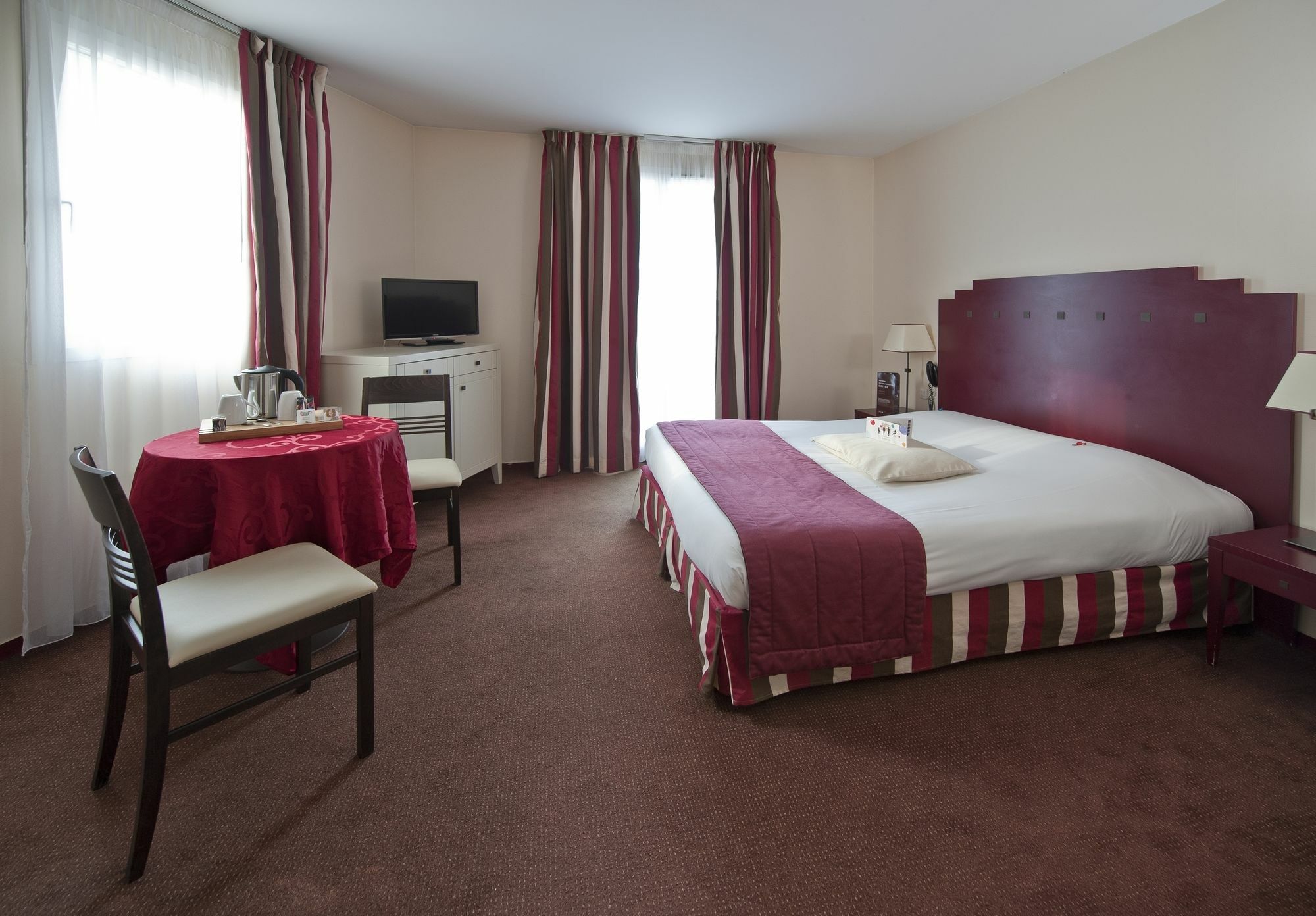 Hotel Cerise Chatou Exteriér fotografie