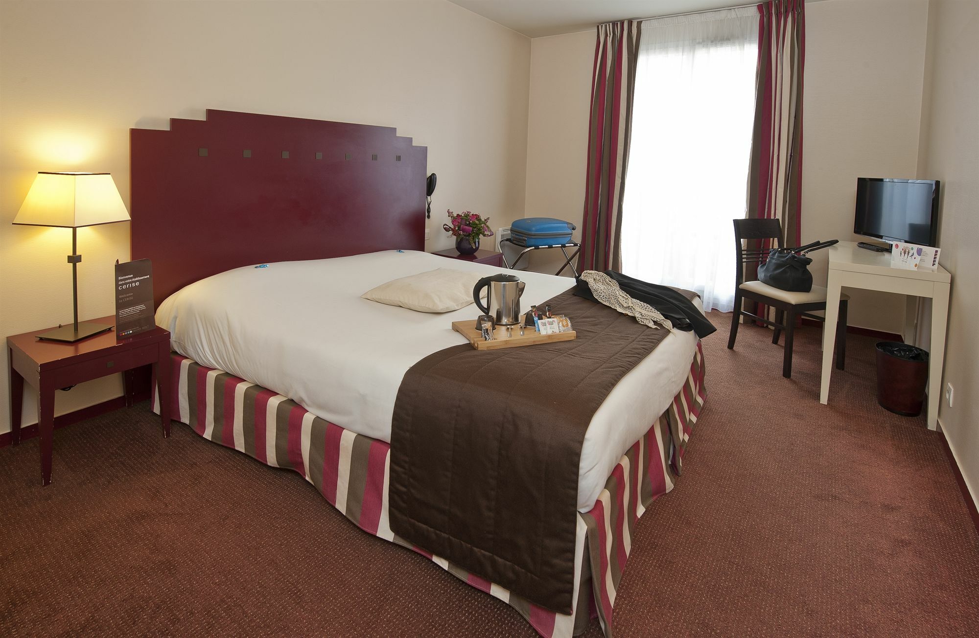 Hotel Cerise Chatou Exteriér fotografie
